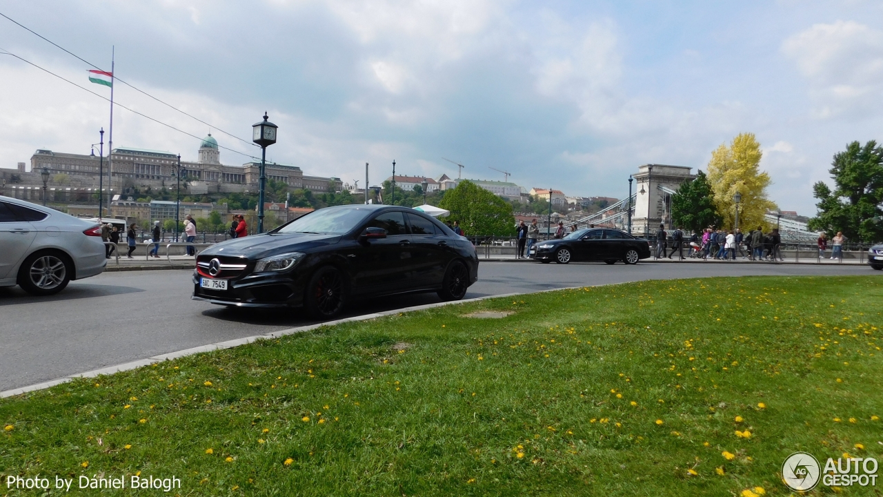 Mercedes-Benz CLA 45 AMG Edition 1 C117