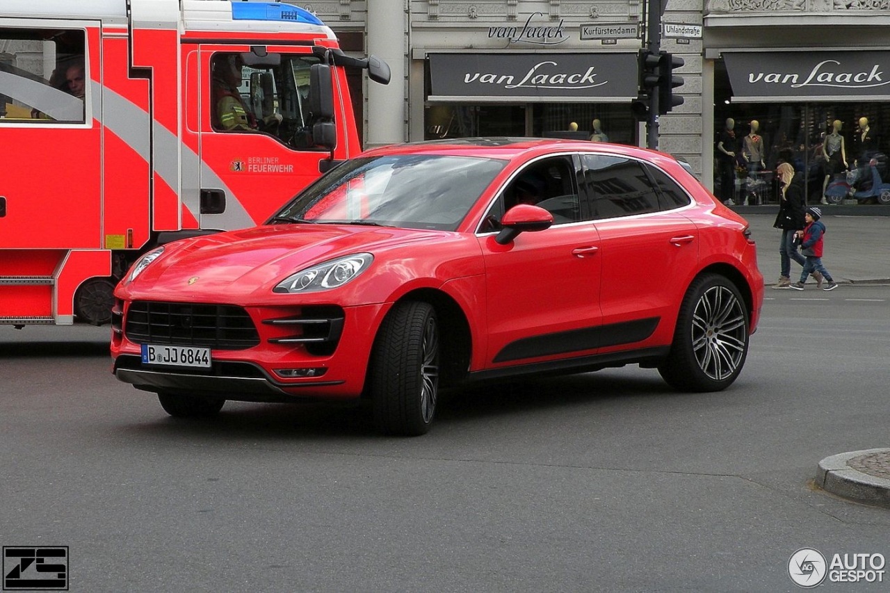 Porsche 95B Macan Turbo