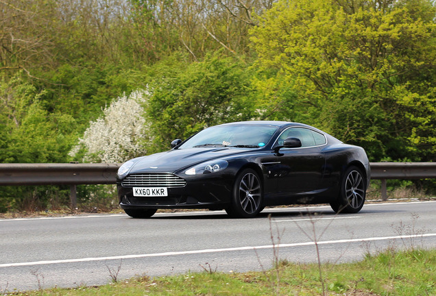 Aston Martin DB9 2010