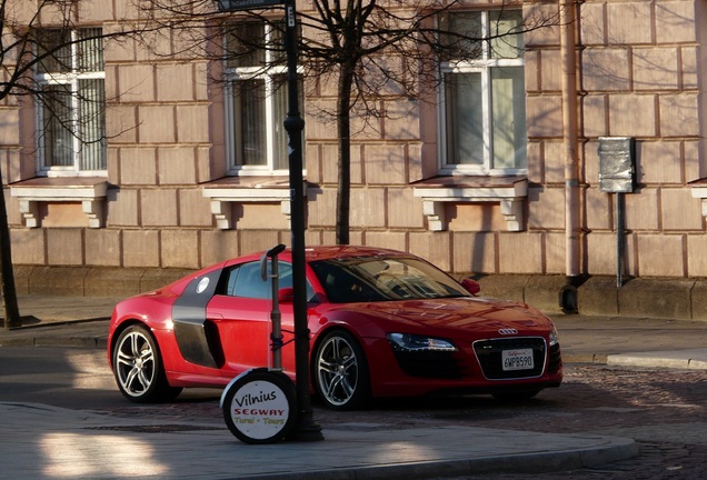 Audi R8