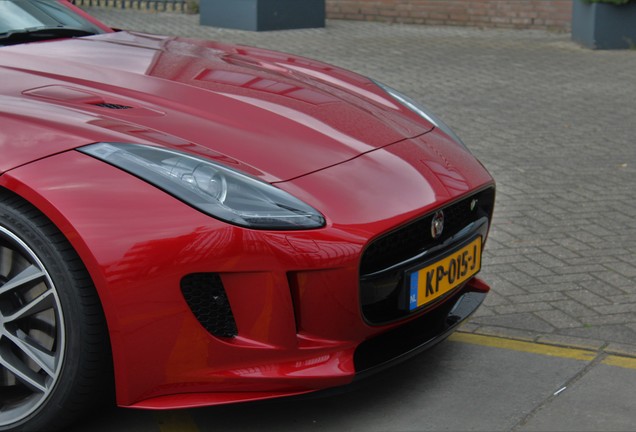 Jaguar F-TYPE R AWD Convertible