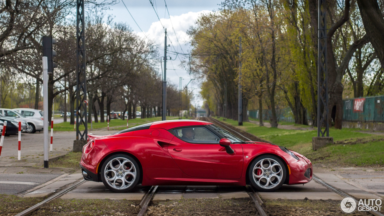 Alfa Romeo 4C Coupé