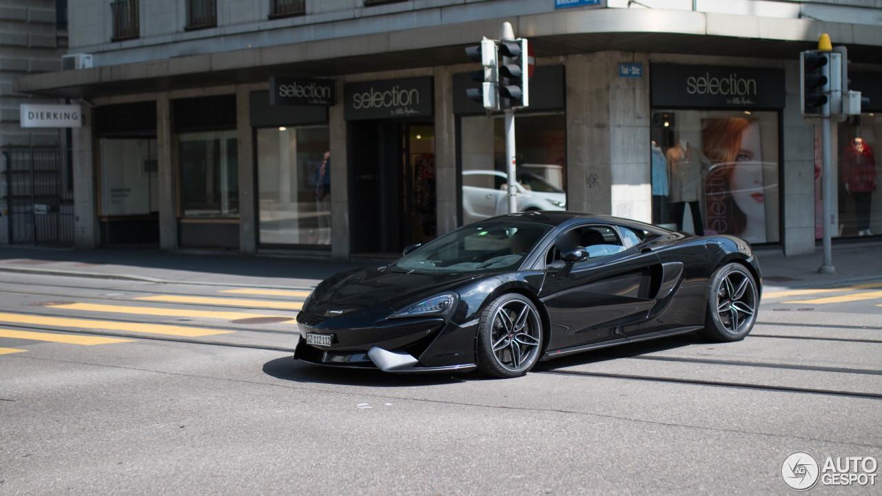 McLaren 570S