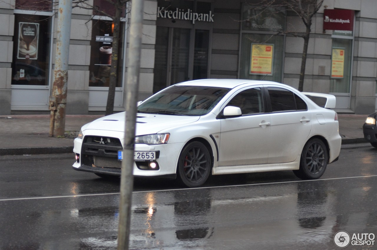 Mitsubishi Lancer Evolution X