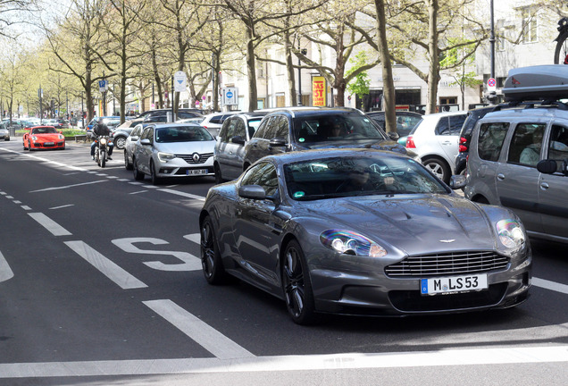 Aston Martin DBS