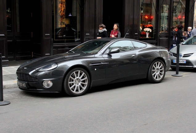 Aston Martin Vanquish S