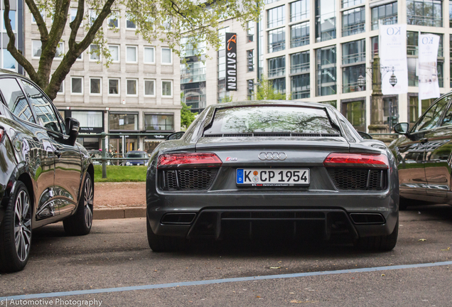 Audi R8 V10 2015