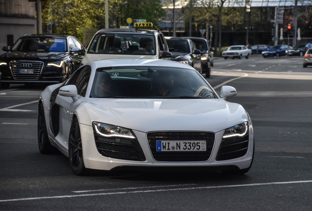 Audi R8 V10