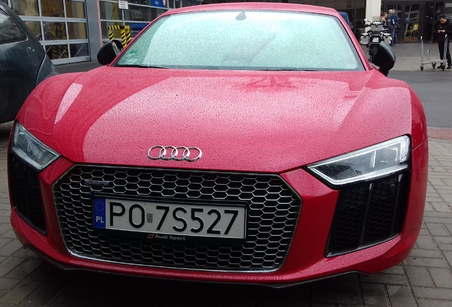 Audi R8 V10 Plus 2015