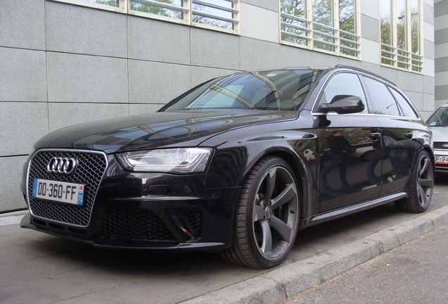 Audi RS4 Avant B8