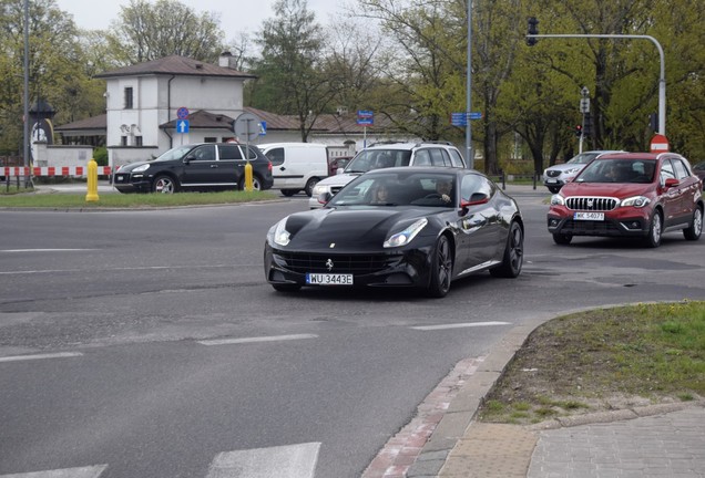 Ferrari FF