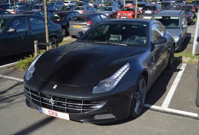 Ferrari FF