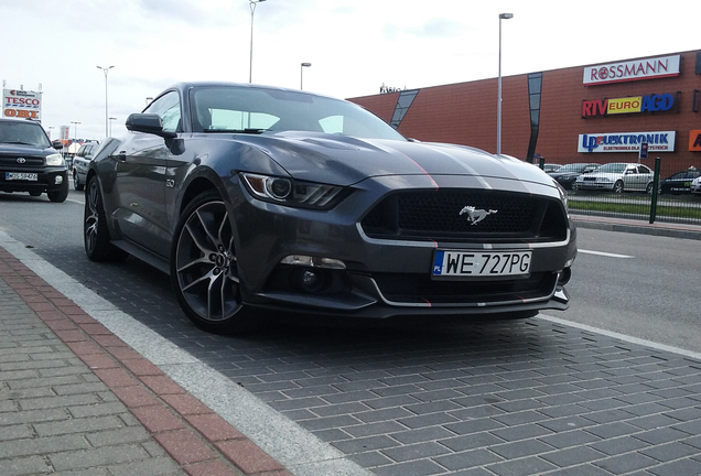 Ford Mustang GT 2015