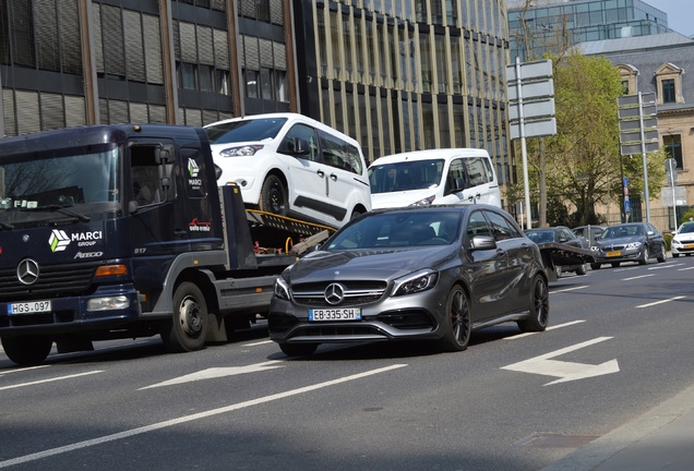 Mercedes-AMG A 45 W176 2015