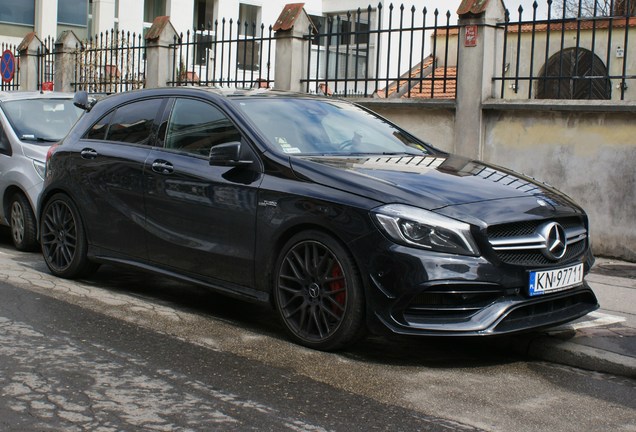 Mercedes-AMG A 45 W176 2015