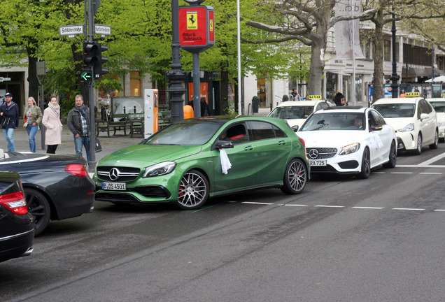 Mercedes-AMG A 45 W176 2015