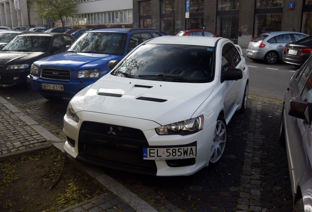 Mitsubishi Lancer Evolution X