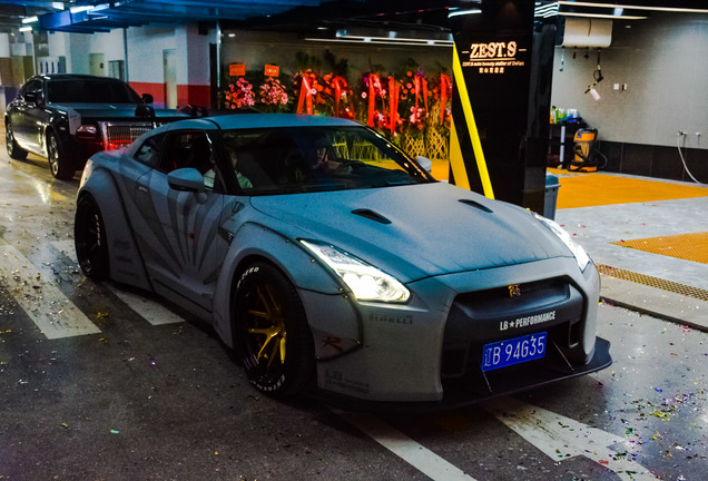 Nissan GT-R 2014 Liberty Walk Widebody