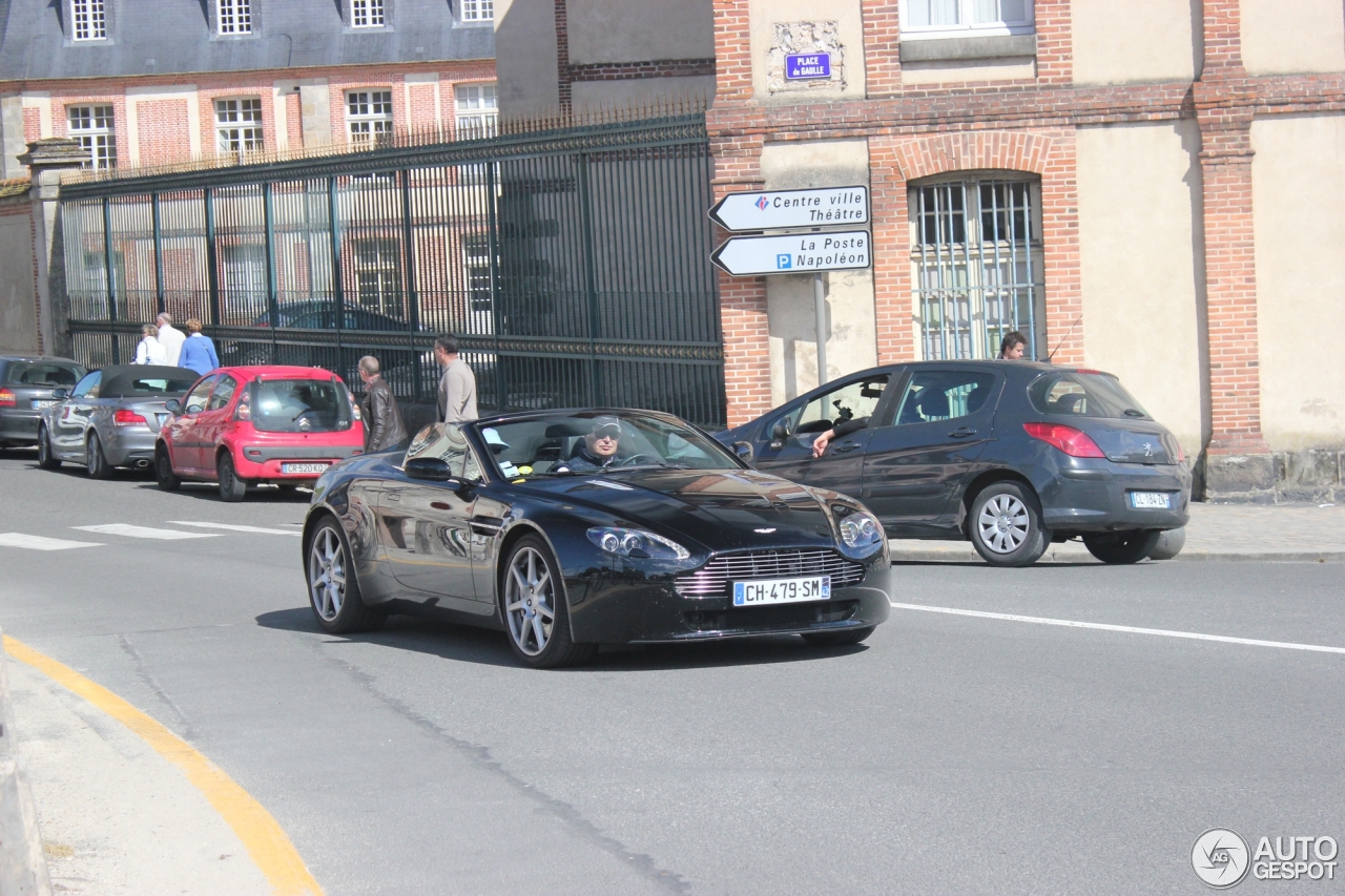 Aston Martin V8 Vantage Roadster