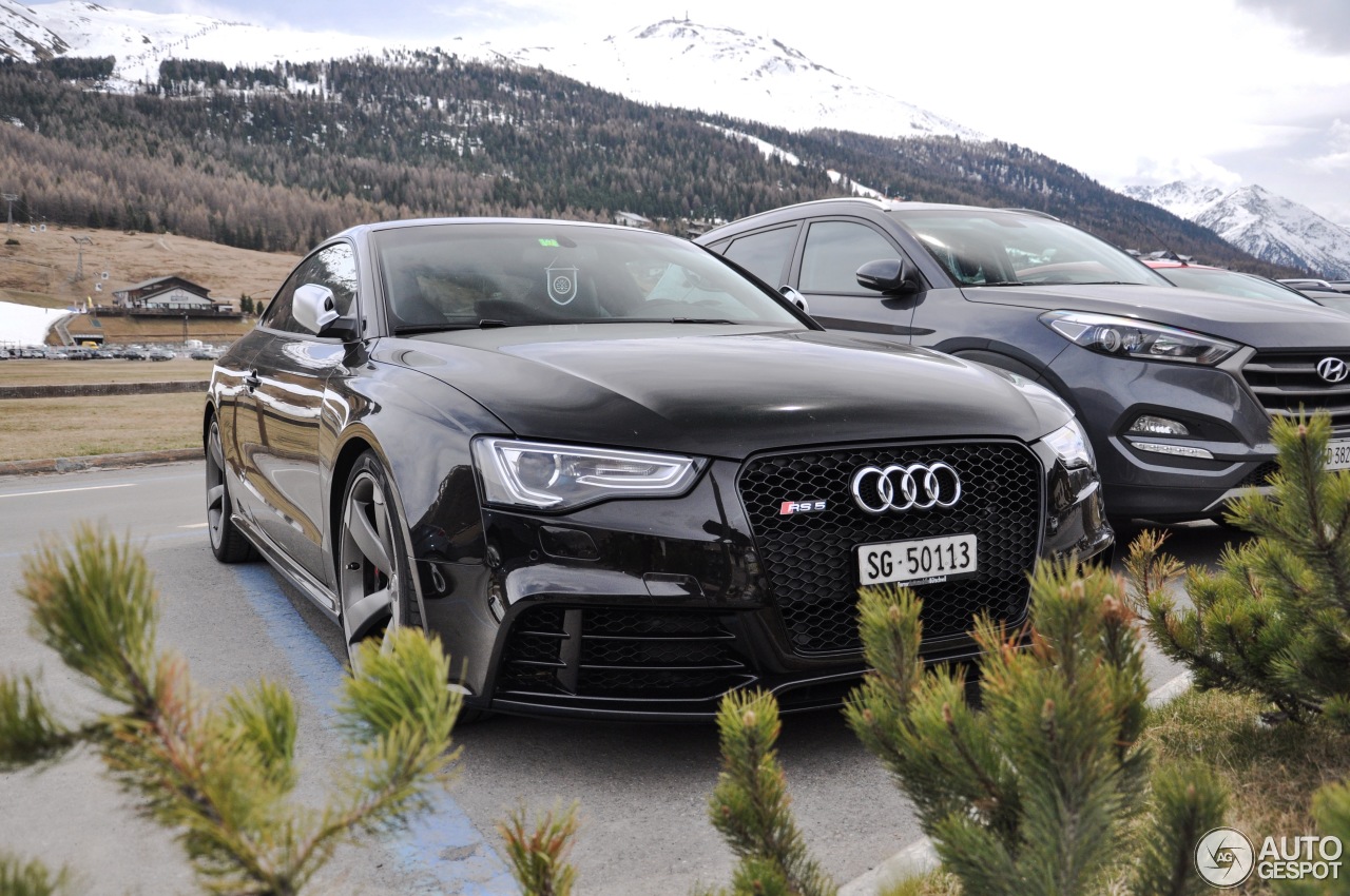 Audi RS5 B8 2012