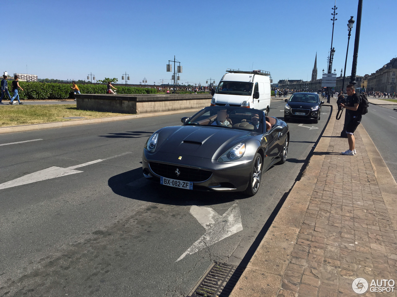 Ferrari California