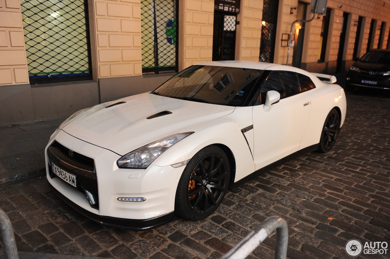 Nissan GT-R 2013