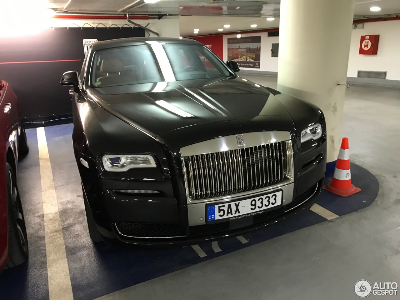 Rolls-Royce Ghost Series II