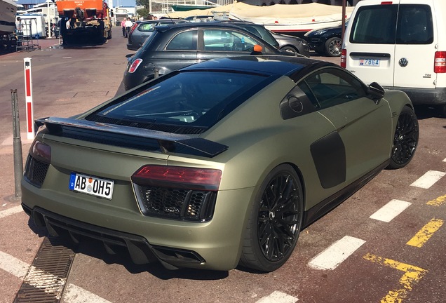 Audi R8 V10 Plus 2015