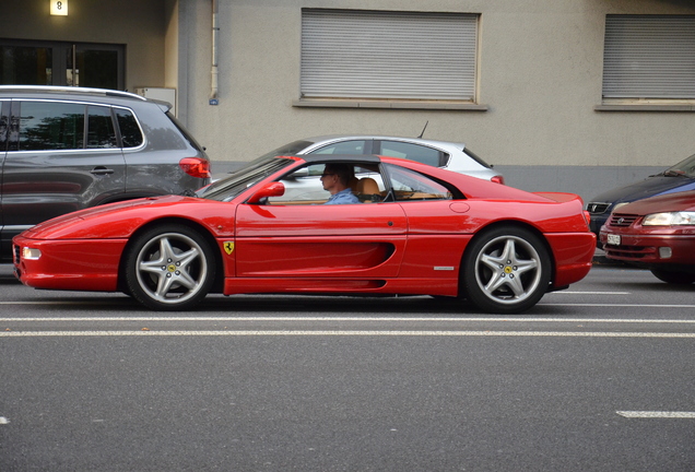 Ferrari F355 GTS