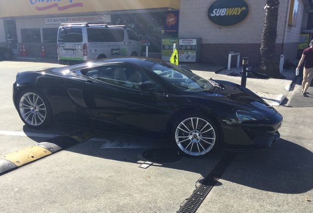 McLaren 570S