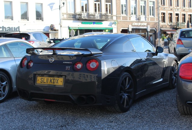 Nissan GT-R 2011