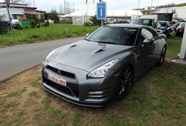 Nissan GT-R 2014