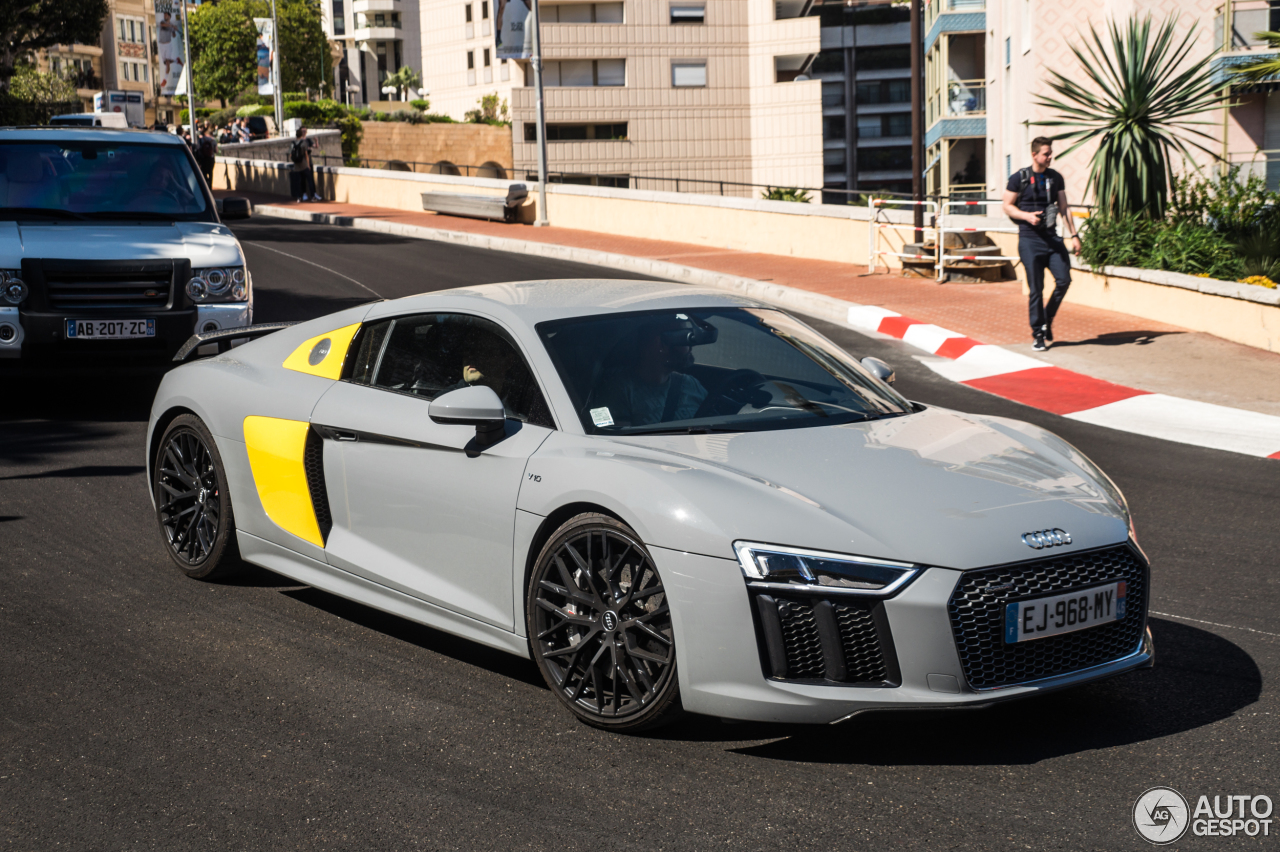 Audi R8 V10 Plus 2015