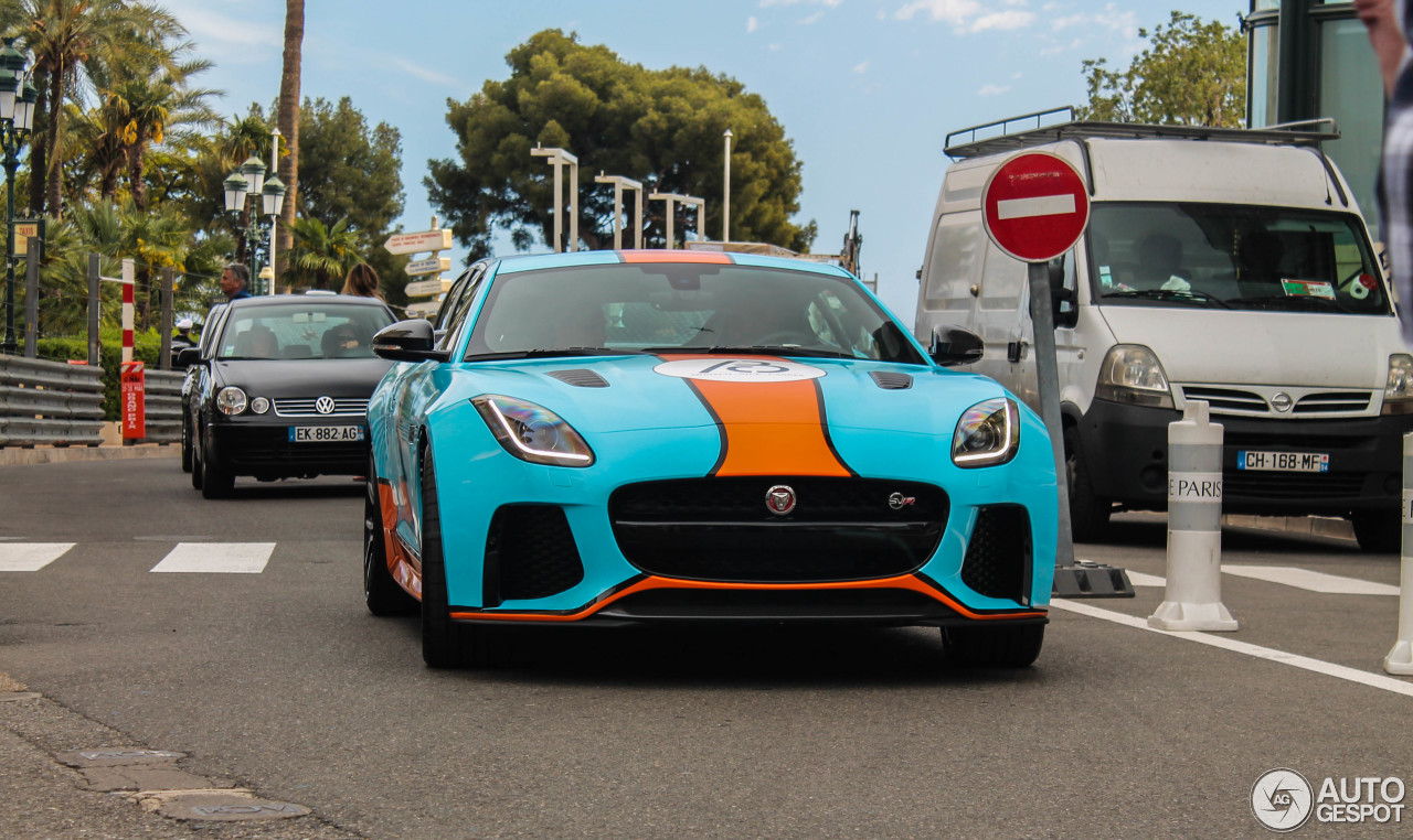 Jaguar F-TYPE SVR Coupé