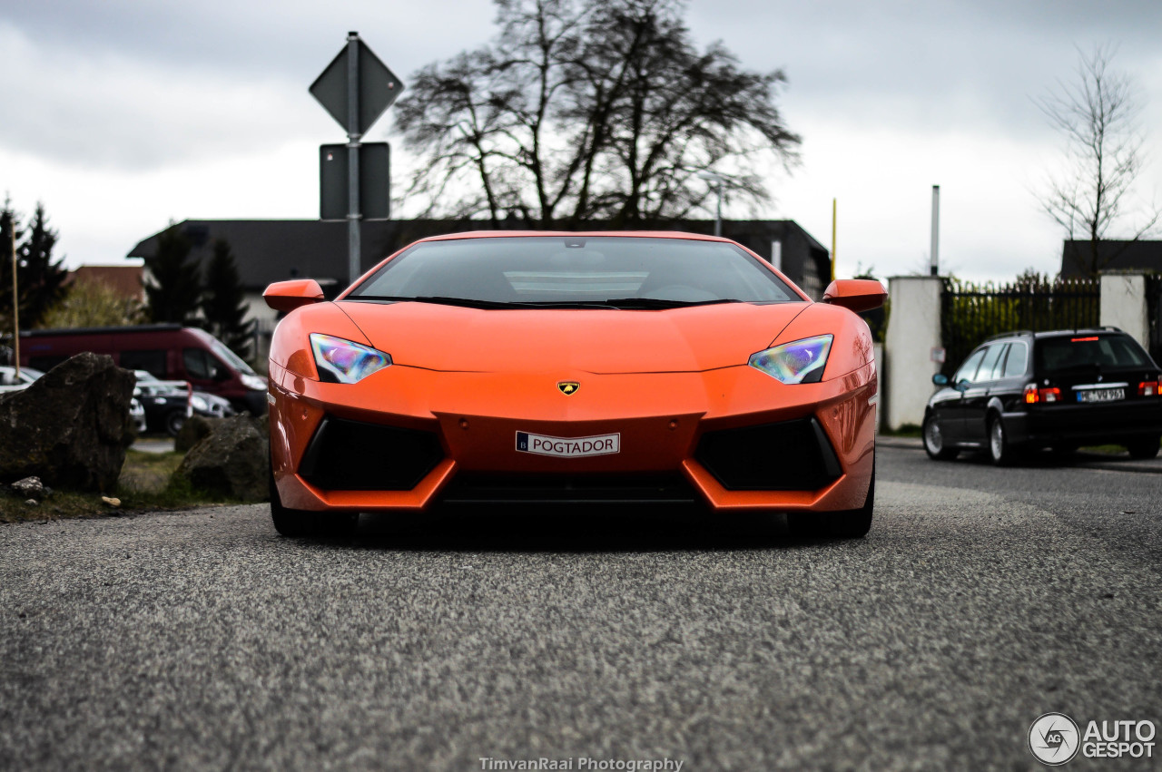 Lamborghini Aventador LP700-4