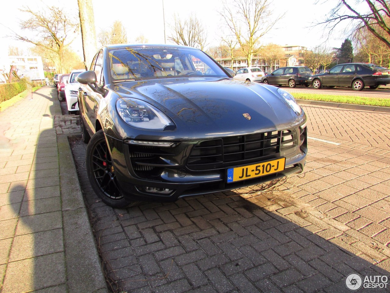 Porsche 95B Macan GTS