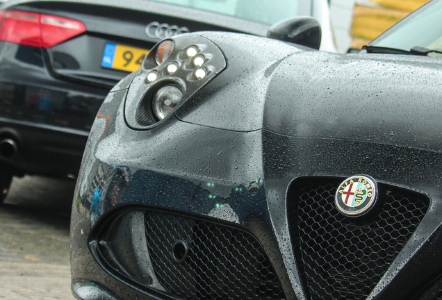 Alfa Romeo 4C Coupé