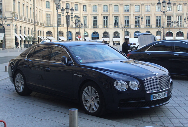 Bentley Flying Spur V8