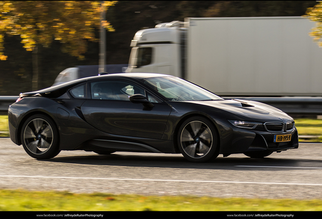 BMW i8 Carbon Edition