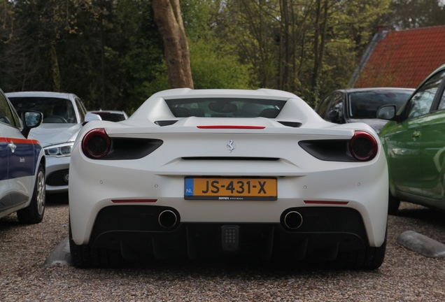 Ferrari 488 Spider