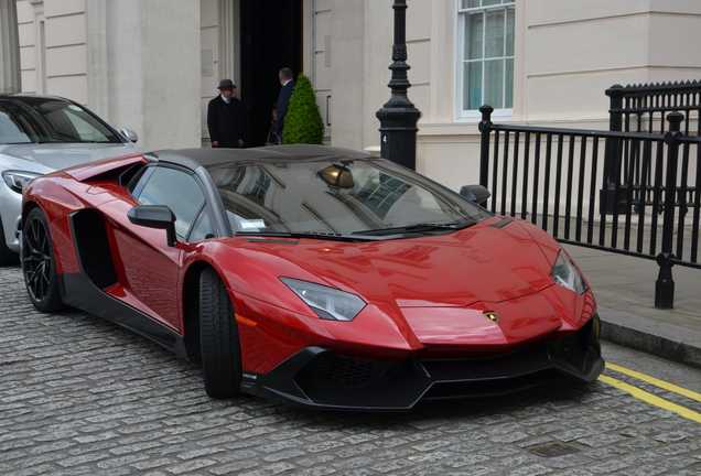 Lamborghini Aventador LP720-4 Roadster 50° Anniversario