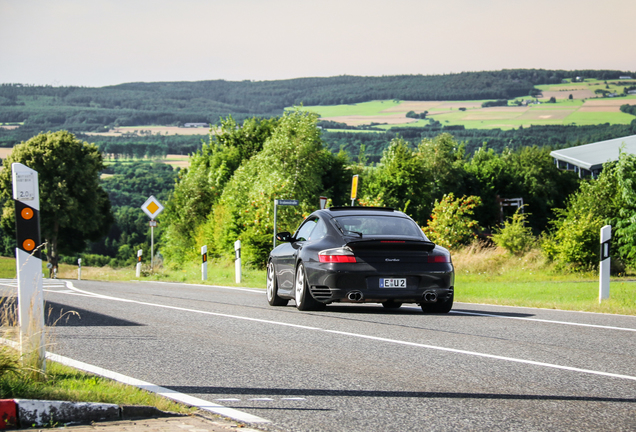 Porsche 996 Turbo