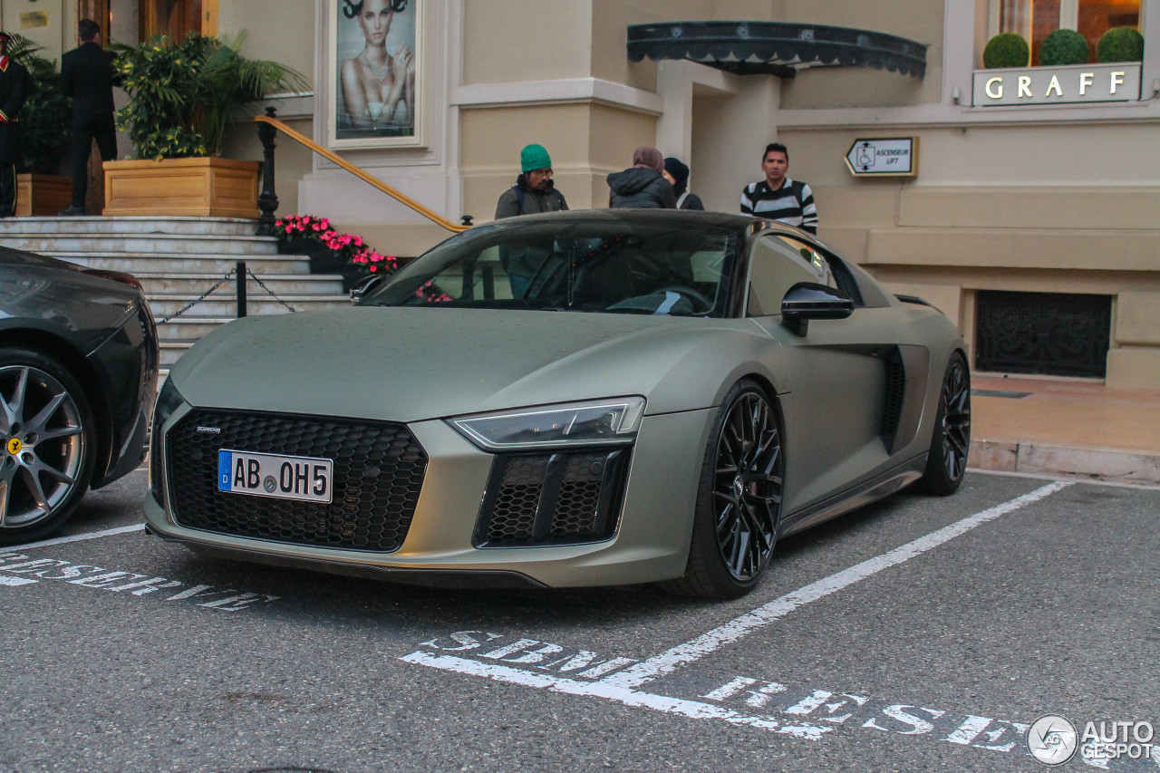 Audi R8 V10 Plus 2015