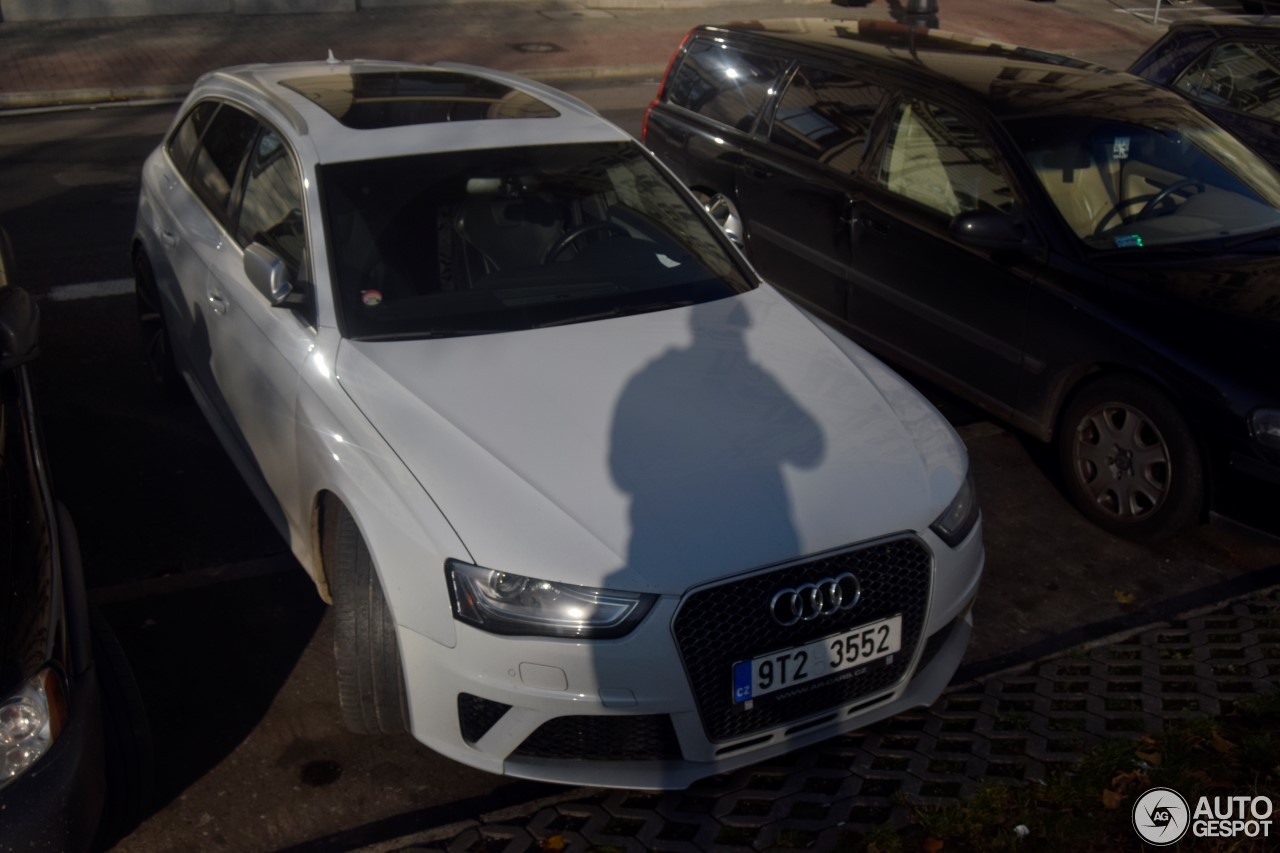 Audi RS4 Avant B8