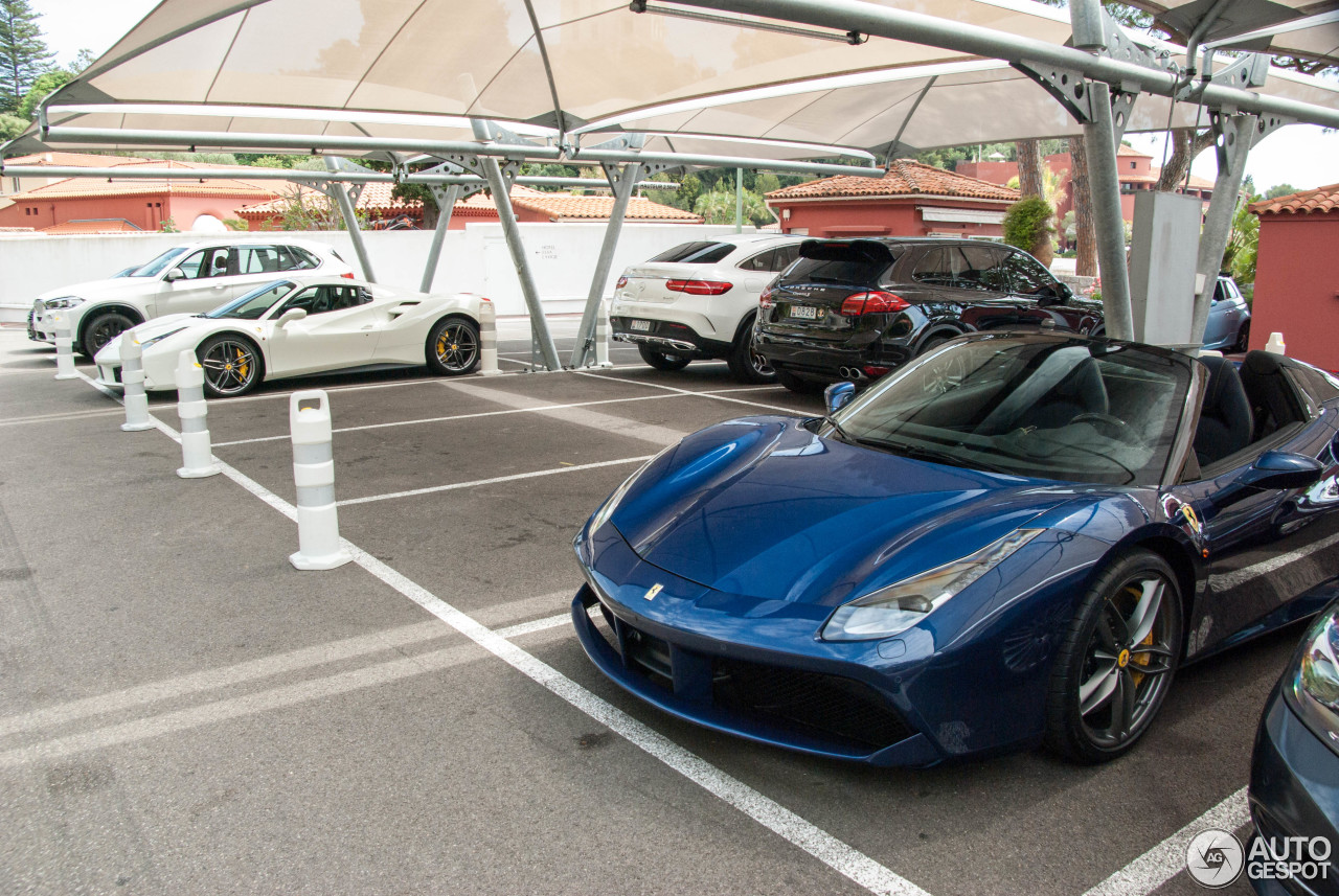 Ferrari 488 Spider