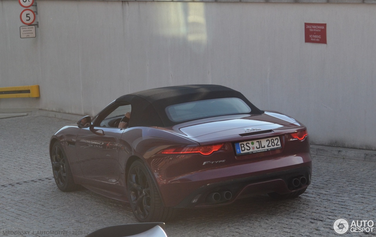 Jaguar F-TYPE R AWD Convertible