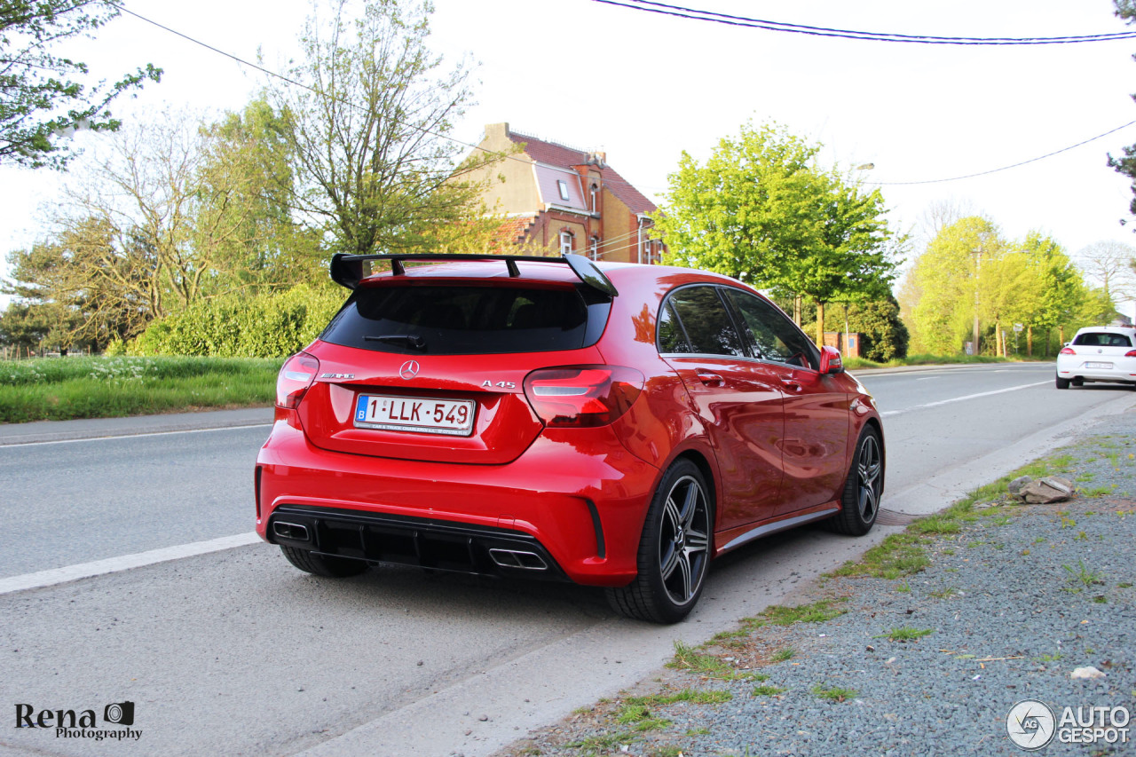 Mercedes-AMG A 45 W176 2015