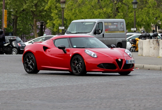 Alfa Romeo 4C Coupé