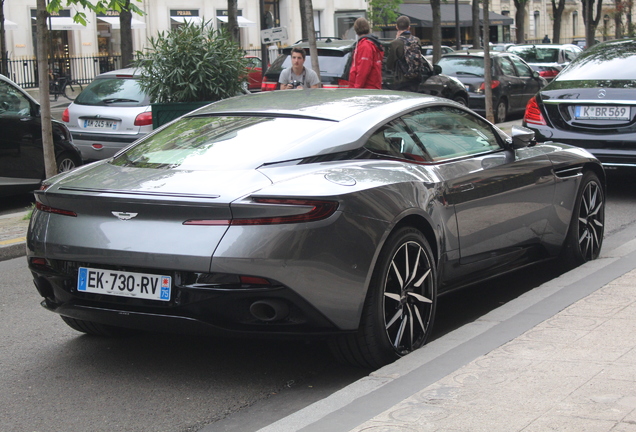 Aston Martin DB11