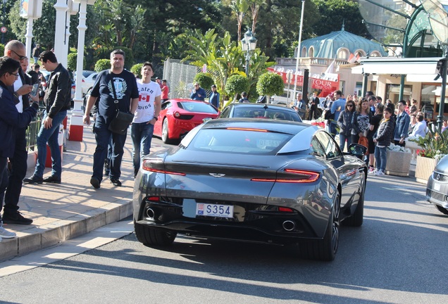 Aston Martin DB11